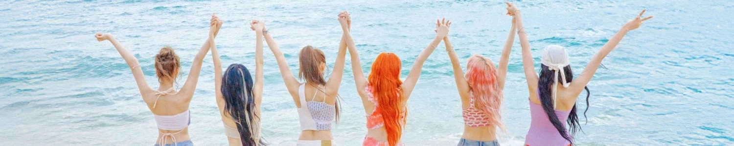 STAYC banner
